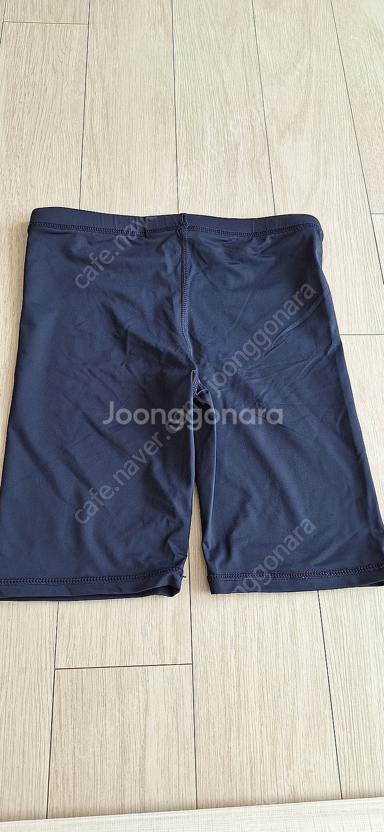 남아 130 size정도 반팔 상의.하의 래쉬가드+ 후...--5