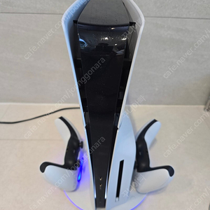 PS5 슬림 디스크 본체 및 추가 듀얼센스, 주변기기 판매합니다.