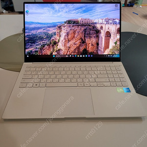 삼성 갤럭시북 프로 NT950XDX-G51AS 16G 512G I5 외장그래픽 mx450 판매