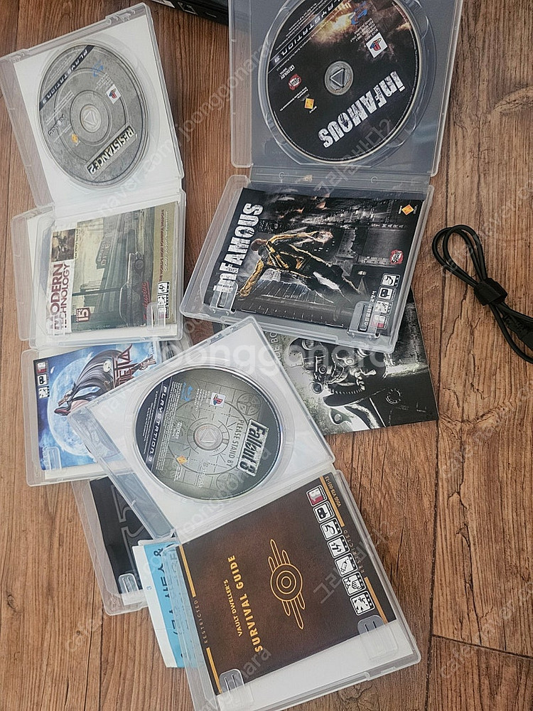 PS3 플스3 4005B 250기가 순정판매합니다--9