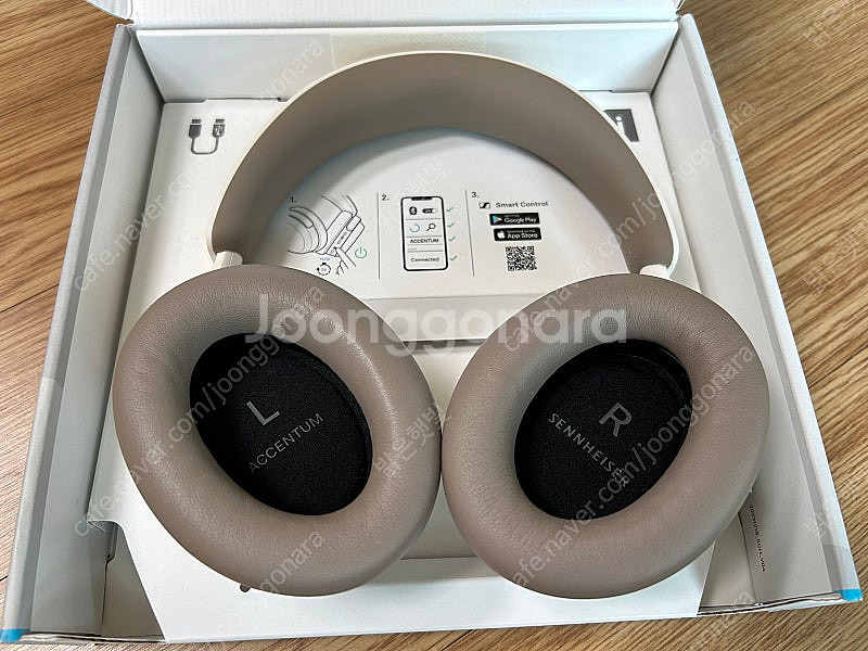젠하이저 엑센텀 블루투스 무선 헤드폰 (화이트)--3