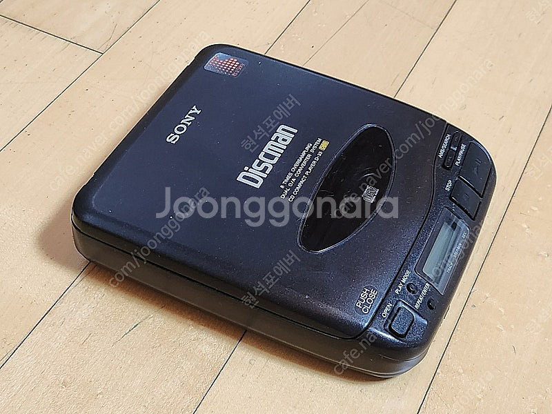 소니 SONY 포터블 CD 플레이어 D-33 CDP--1