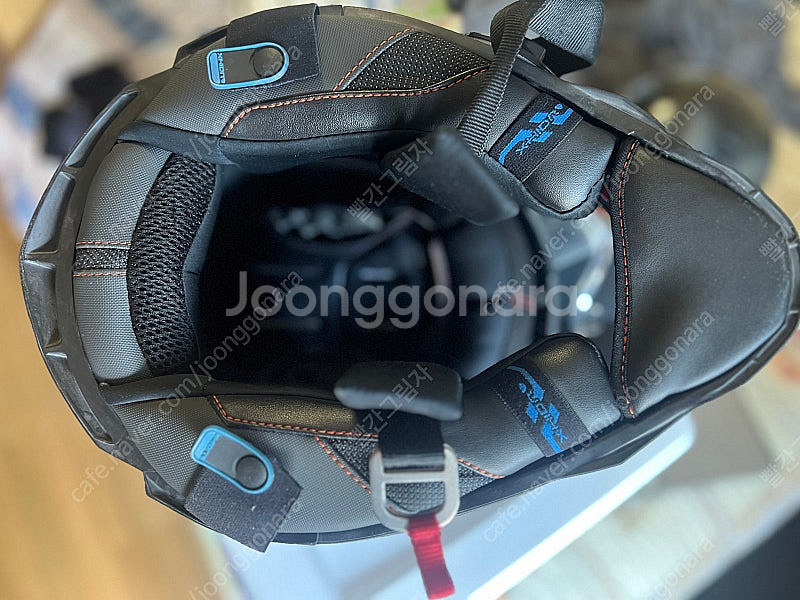 넥스 웨드2 카본헬멧 XL 싸이즈 팝니다.--2