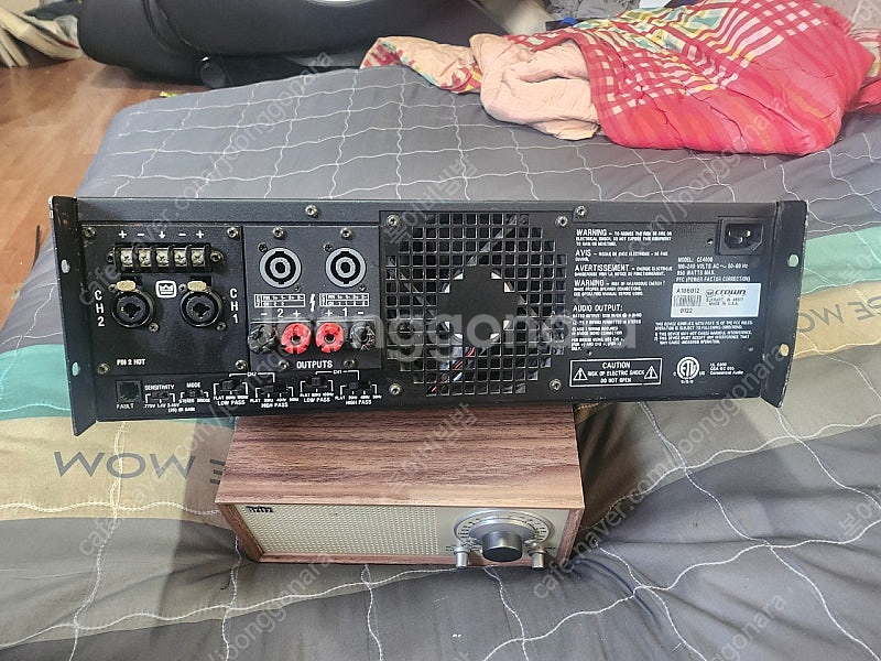 크라운 CE4000 중고 파워앰프를 팝니다.--3