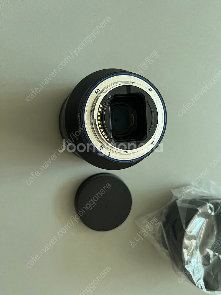 칼짜이쯔 Zeiss Batis 1.8/85 소니 E-mount 렌즈--2