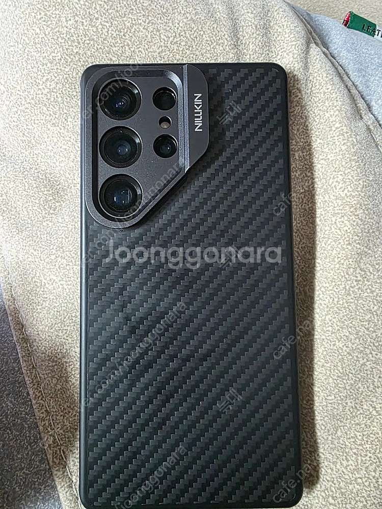 자급제 s25울트라 티타늄블랙 1테라 12램 팝니다.--1