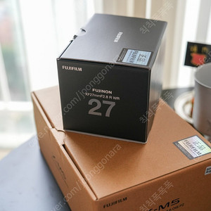 후지 x-m5 렌즈킷 실버 27mm f2.8 판매합니다