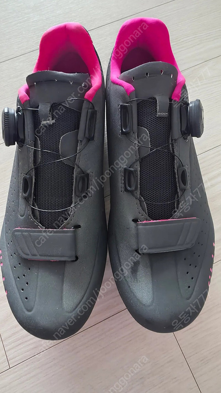 피직 자전거 슈즈 판매합니다--2