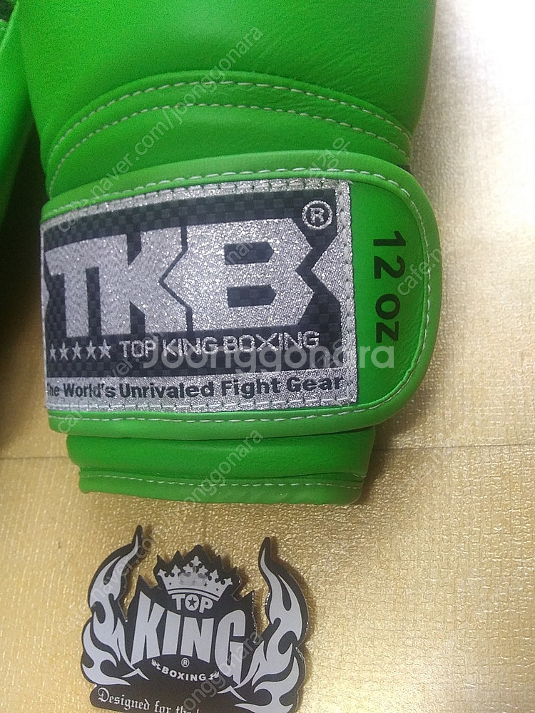 탑킹 글러브 12oz 판매합니다.--1