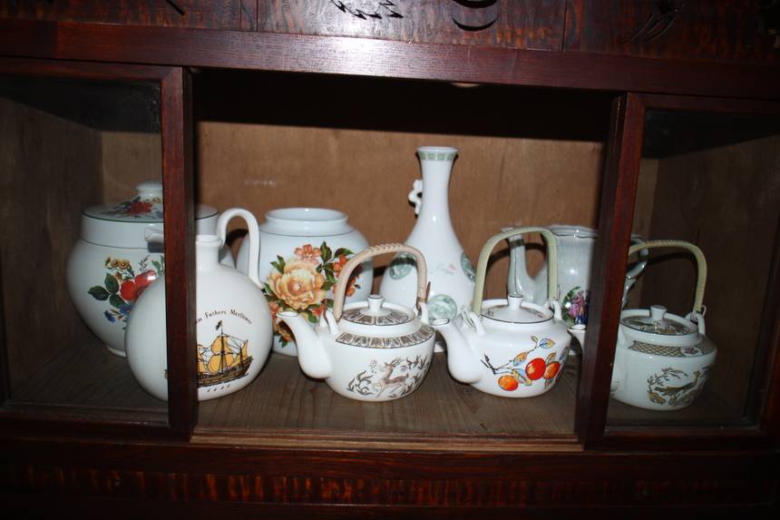 오래된 왜정시대 찬장 (작은 싸이즈) 수작업 송판 인테리어 고가구 엔틱소품 근대사 골동품 한옥 장식 이미지