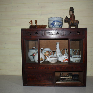 오래된 왜정시대 찬장 (작은 싸이즈) 수작업 송판 인테리어 고가구 엔틱소품 근대사 골동품 한옥 장식 이미지