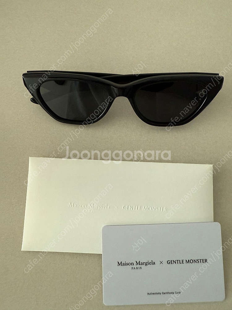 젠틀몬스터 마르지엘라 MM208-01--1