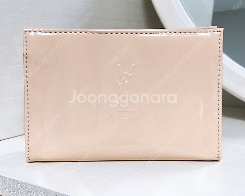 입생로랑 로지 핑크 파우치--2