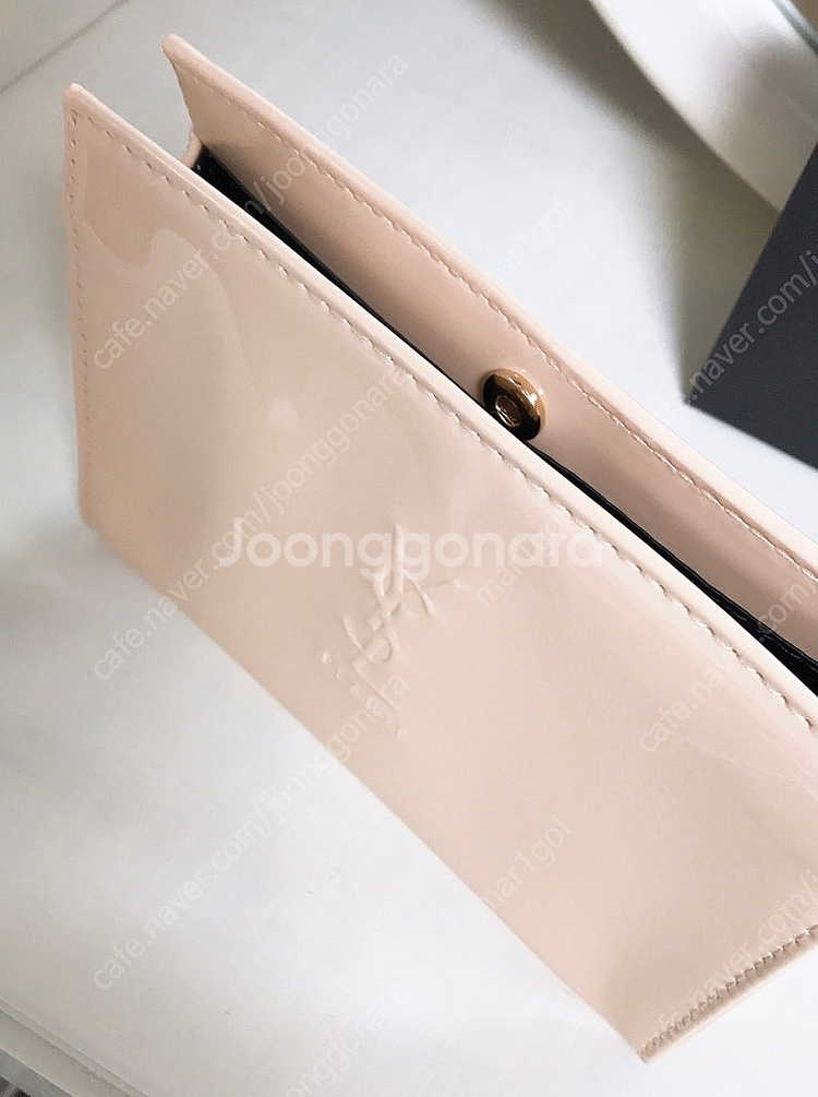 입생로랑 로지 핑크 파우치--4