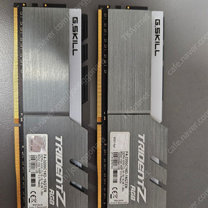 지스킬 트라이던트 ddr4 3200 16gb(8gb x 2)팔아요