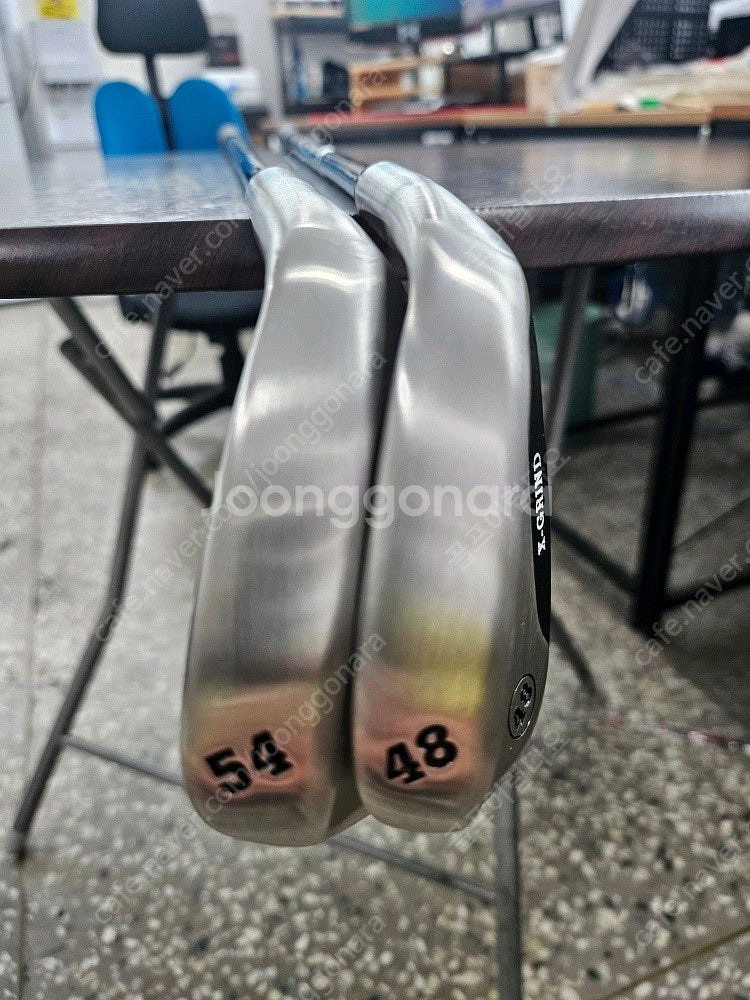 파워빌트 48도웨지 54도웨지 세트로 판매함 각개도 가...--2