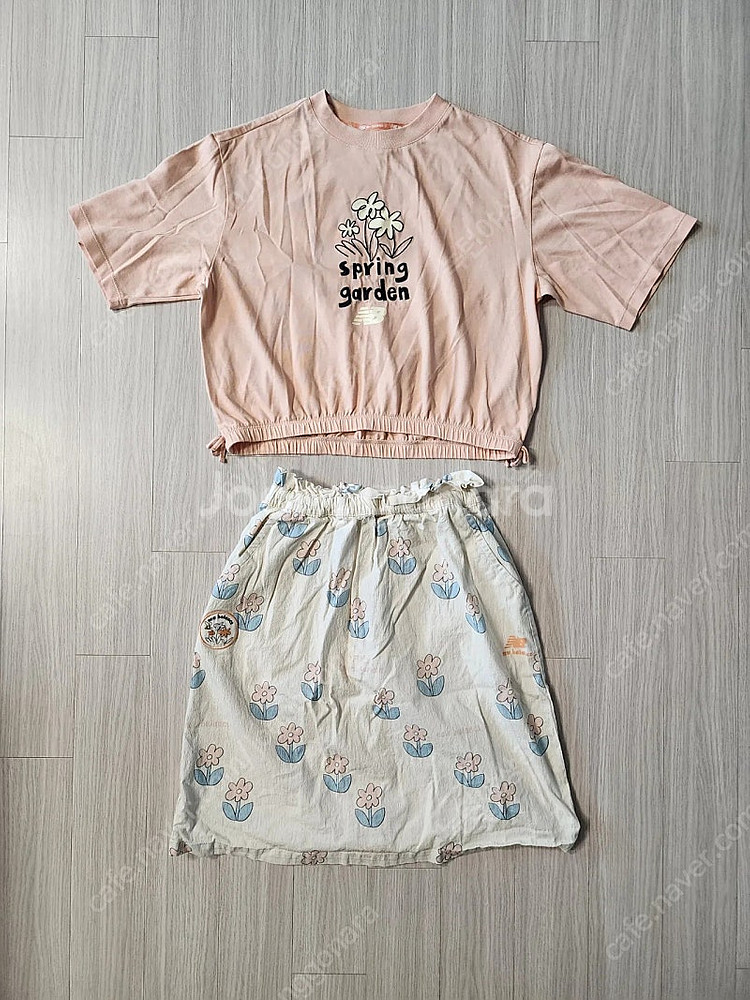 뉴발란스키즈 반팔+스커트 세트 150--0