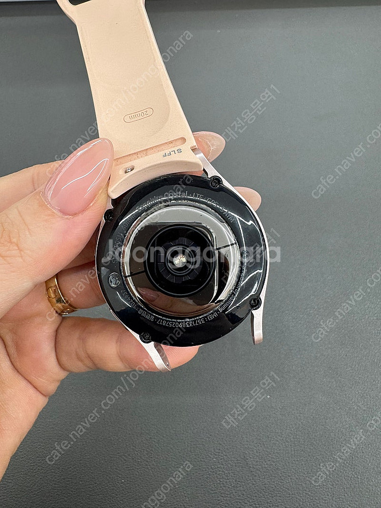 370775 갤럭시워치5 핑크 40mm 판매합니다--5
