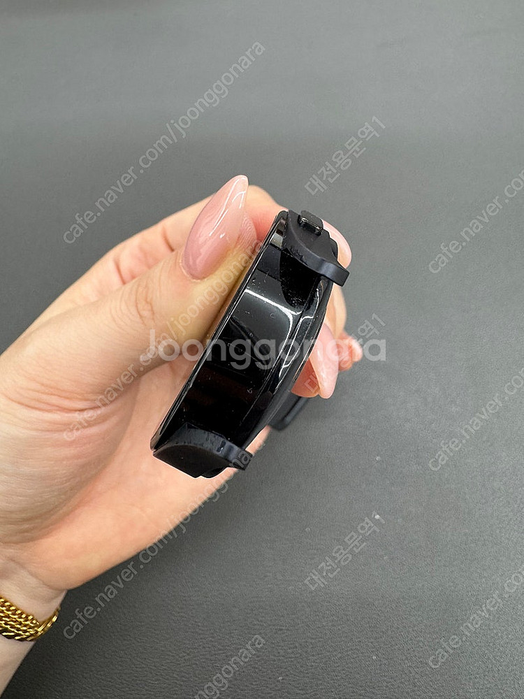 075950 갤럭시워치5 블랙 40mm 판매합니다--3