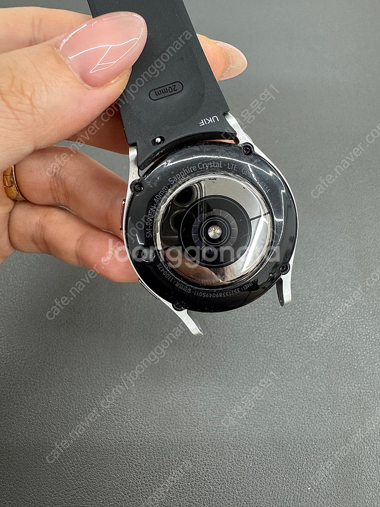 367591 갤럭시워치5 실버 40mm 판매합니다--5