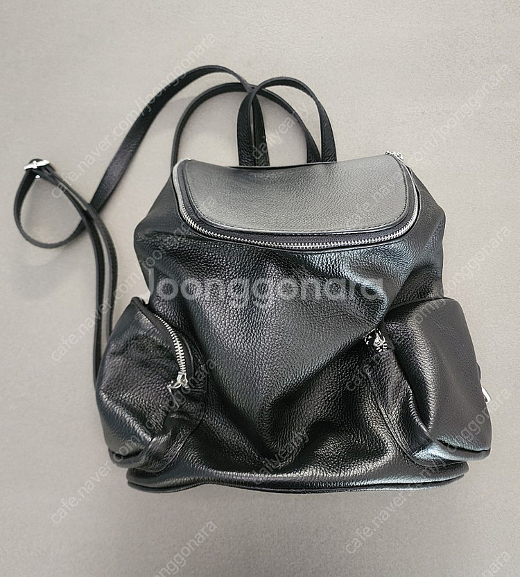 Italian leather back pack blac...--0