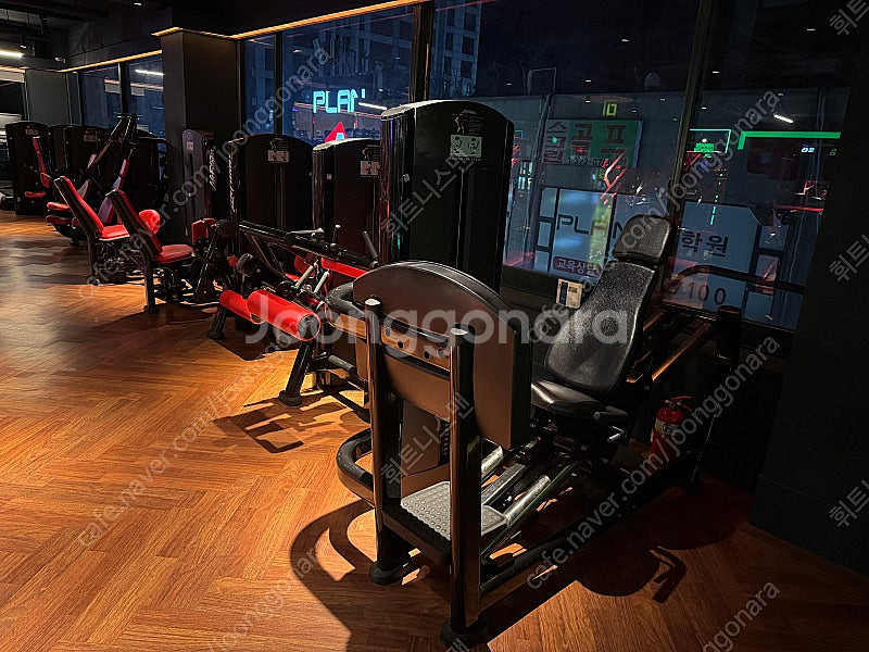 라이프 휘트니스 레그프레스, 레그컬, 레그익스텐션 판매...--2