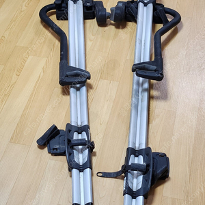 툴레 가로바 캐리어 세트