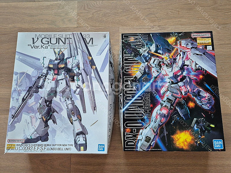 반다이 [MG] RX-0 유니콘 건담 (영상판) & 뉴...--0