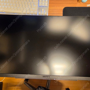 LG 27GR93U