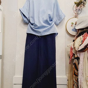 마쥬 루즈핏 셔츠블라우스. 산드로 레이온 슬랙스