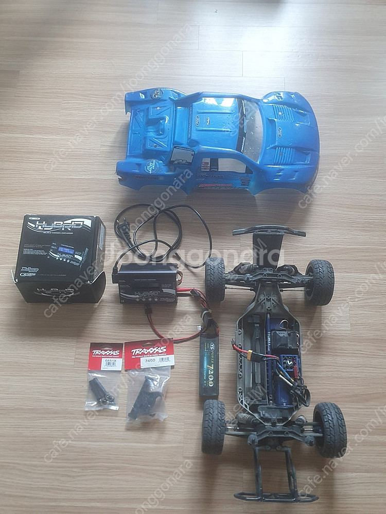 트랙사스 슬래쉬4wd--3