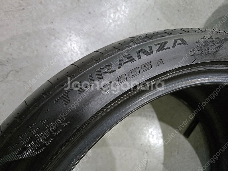 275 35 20 브릿지스톤T005 중고타이어 2본 판...--3