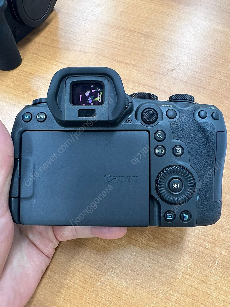 EOS-R6 Mark2 판매합니다. 이미지