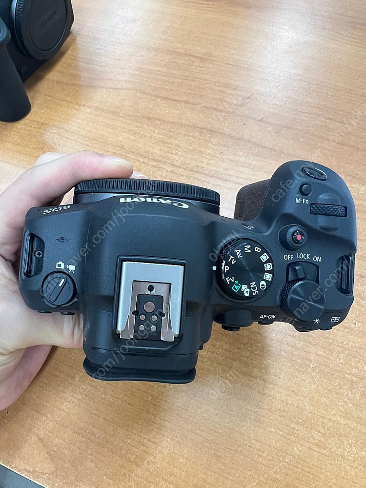 EOS-R6 Mark2 판매합니다. 이미지