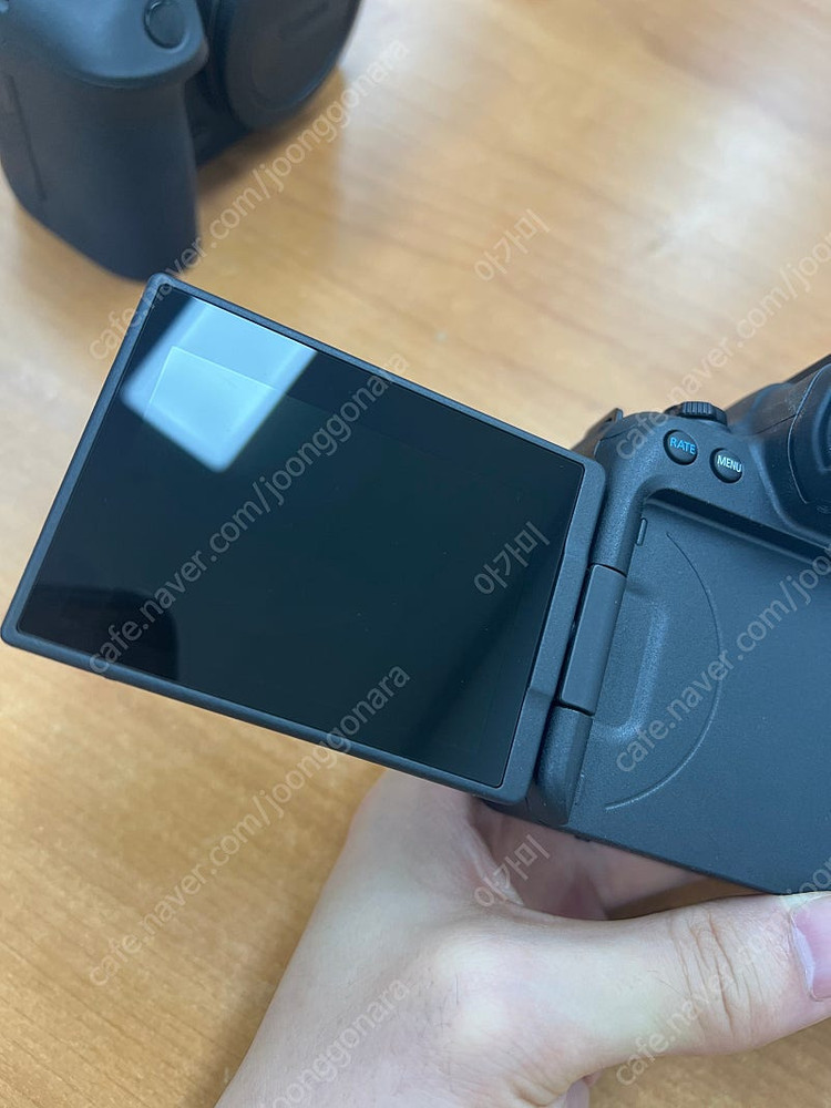 EOS-R6 Mark2 판매합니다. 이미지