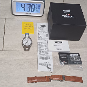 티쏘 융프라우 쿼츠 40mm pr100 판매합니다(25년6월1일구입)