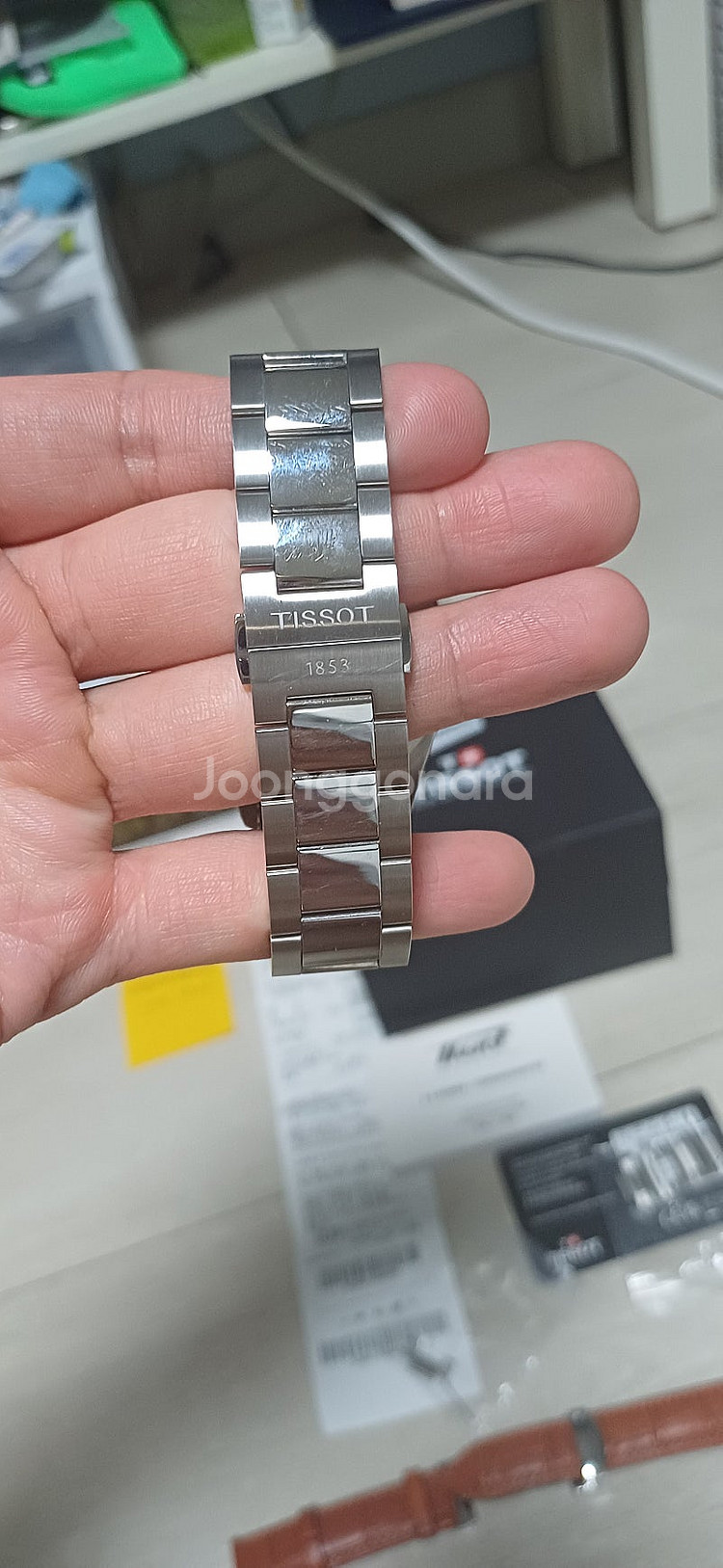 티쏘 융프라우 쿼츠 40mm pr100 판매합니다(25...--5