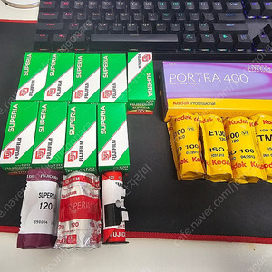 중형필름 PORTRA 400+코닥 e100+코닥 tmx120+후지 슈퍼리아120 총20개 팝니다.