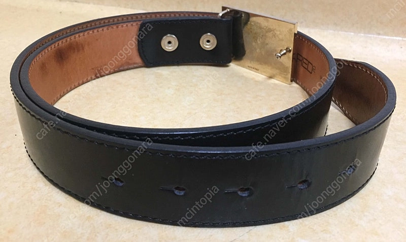 디스퀘어드2 가죽 벨트 단풍 로고 버클 L dsquared2 leather belt 이미지