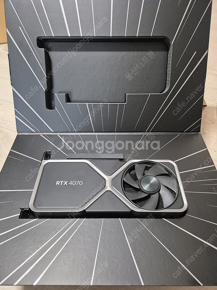 RTX 4070 FE 박스셋--0