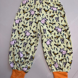 던스 루미너리 그린 돼지 배기 8692