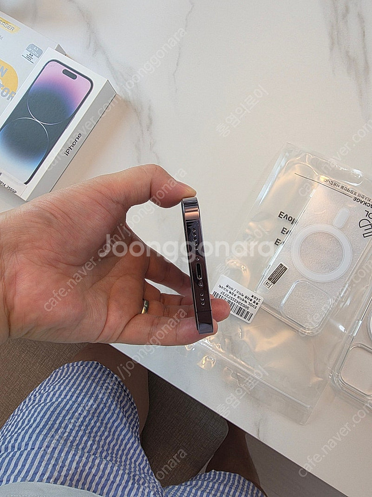 아이폰14 PRO 256G 딥퍼플 팝니다.--3