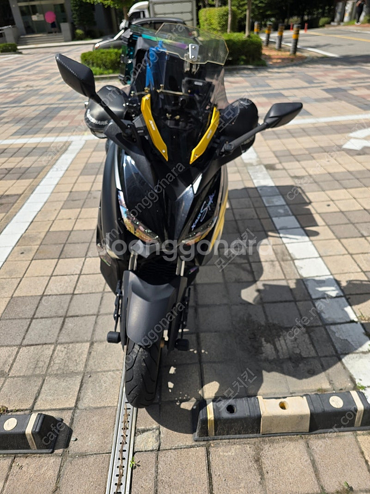 xmax300--0