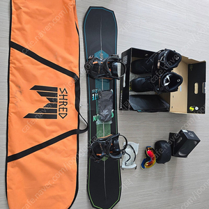 보드 구형장비 1식(데크,바인더,부츠 및 잡장비 포함)