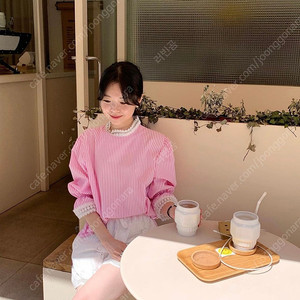 바이 byssiny 씨니 레이스 스트라이프 블라우스:)