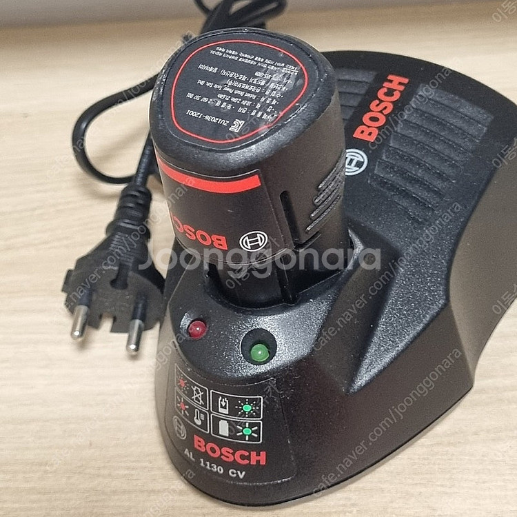 보쉬 리튬이온 배터리 10.8V 충전기 AL1130CV--2