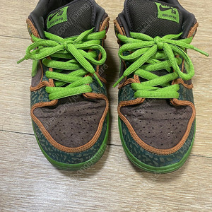 나이키 SB 덩크 로우 데 라 소울(Nike SB Dunk Low De La Soul)