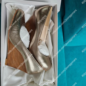 식스앤어하프 웨지힐