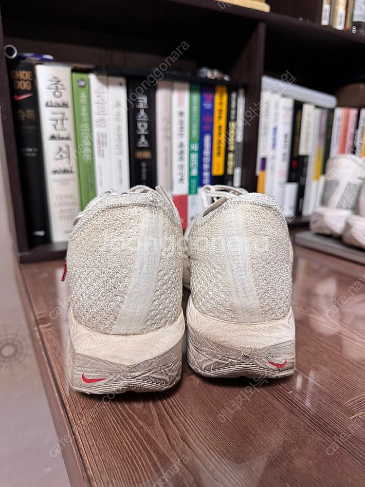 나이키 베이퍼플라이3 킵초게 275사이즈 판매합니다.--4
