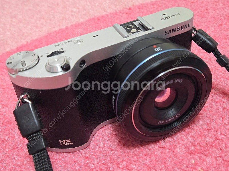 삼성전자 NX300M 30mm F2 미러리스 디지털카메...--1